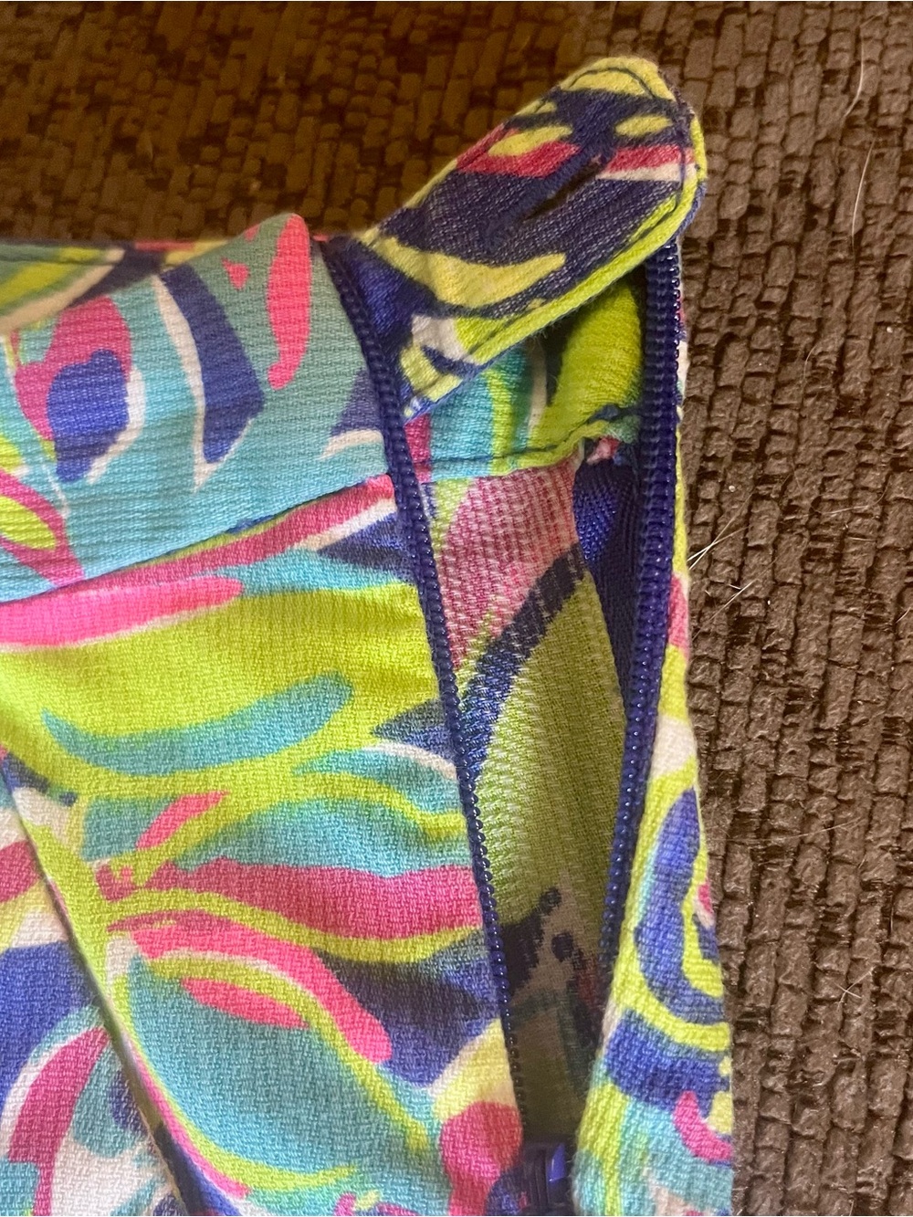 Lilly Pulitzer Tropical Print Scalloped Hem Shorts Size 8 - Picture 7 of 9